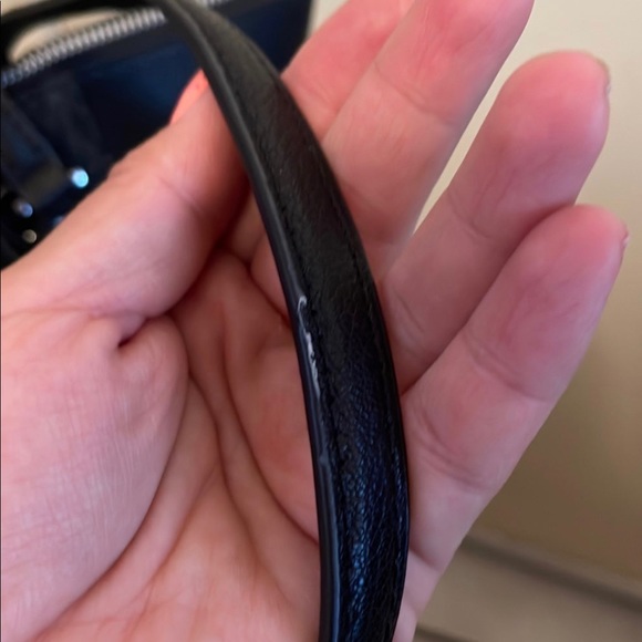 Michael Kors tote and wallet set - Picture 9 of 9